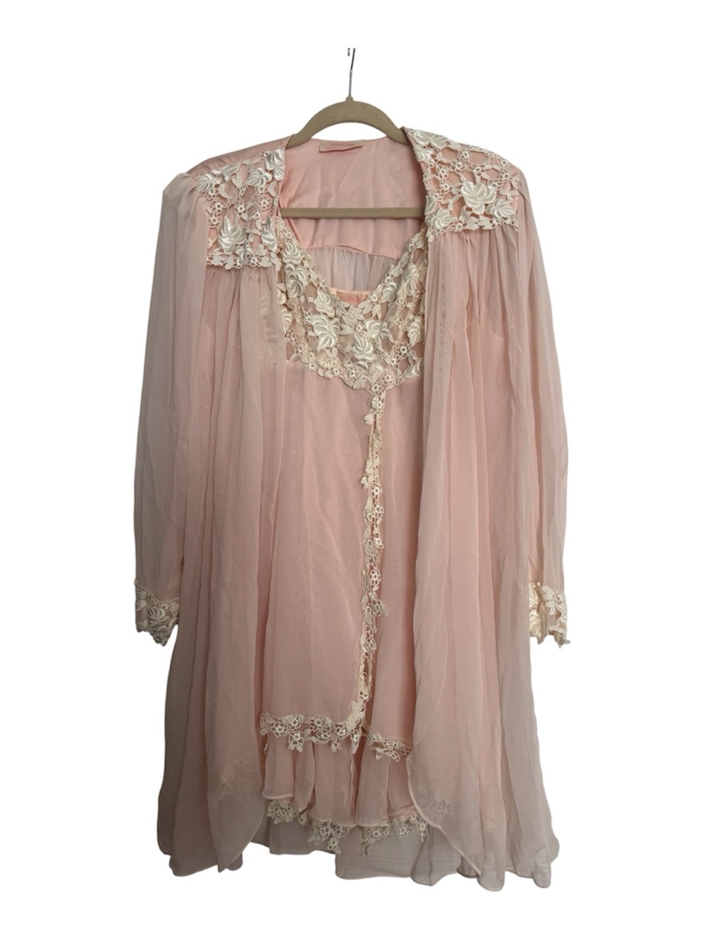 Flora Nikrooz  soft pink chemise and robe set